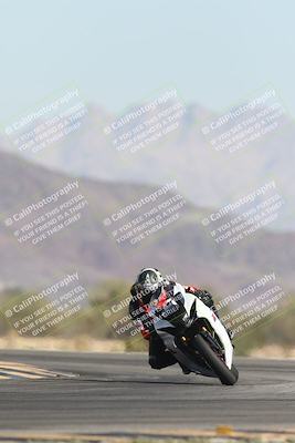 media/Oct-26-2025-Race Pace (Sun) [[c1447ca738]]/Verified/4-Turn 14 (1040am)/